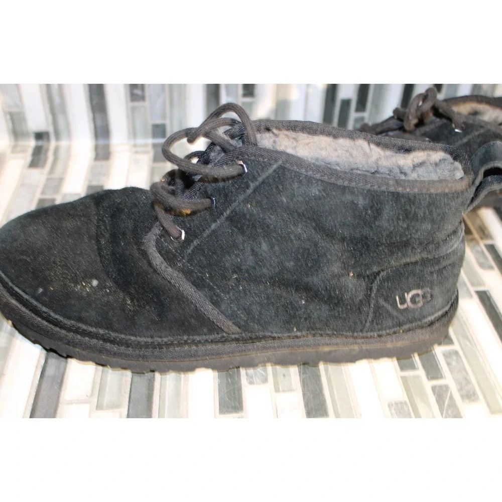 UGG 3236 Neumel Men's Suede Wool Chukka Boots‎ - Black - Size 9